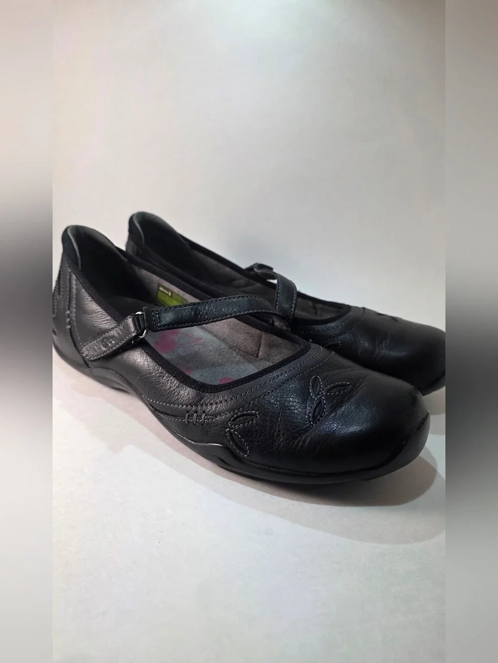 Ahnu Gracie Pro Black Leather Mary Janes Sneakers Flats Granola Girl Womens 9.5